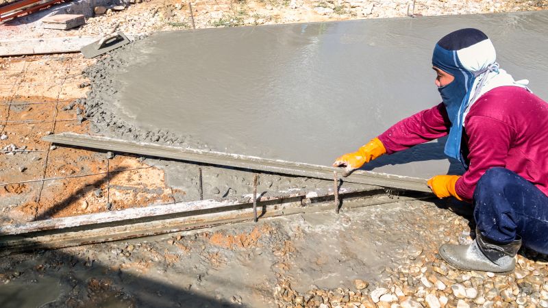 Sidewalk Concrete Installation