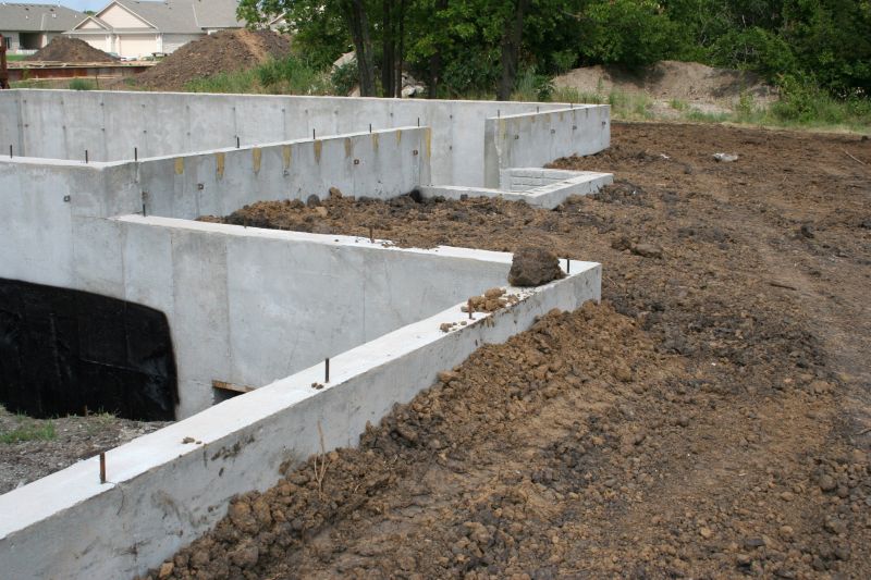 Foundation Wall Installation in Columbus, OH
